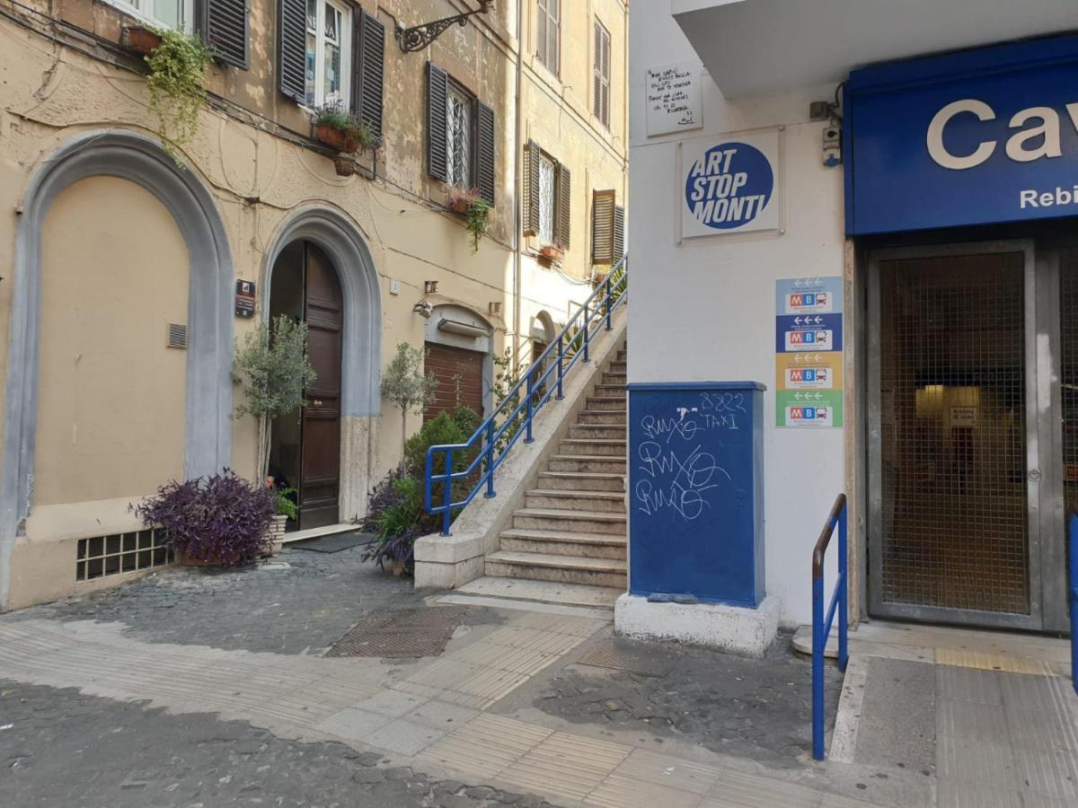Monti'S Holiday Apartamento Roma Exterior foto