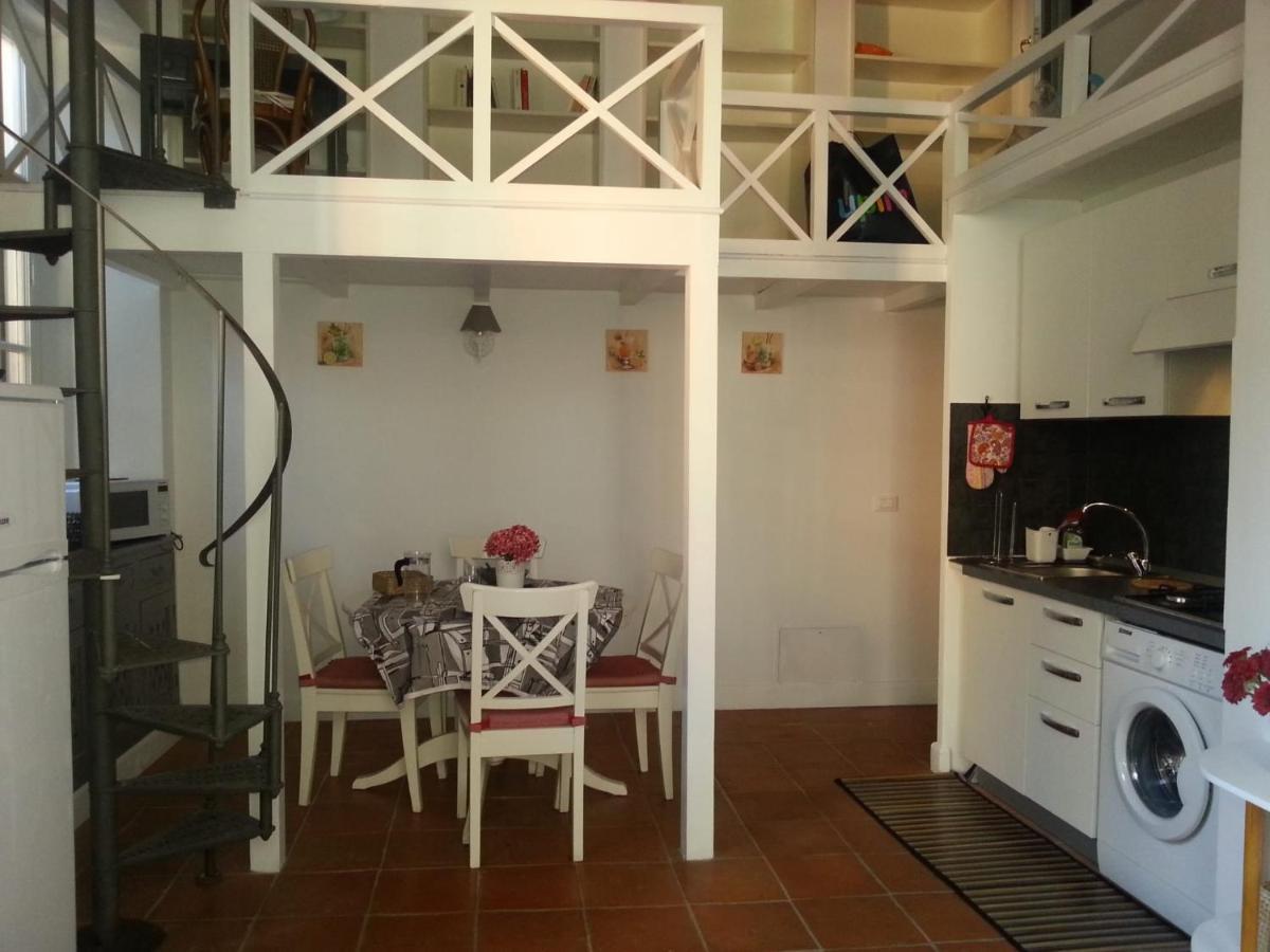 Monti'S Holiday Apartamento Roma Exterior foto